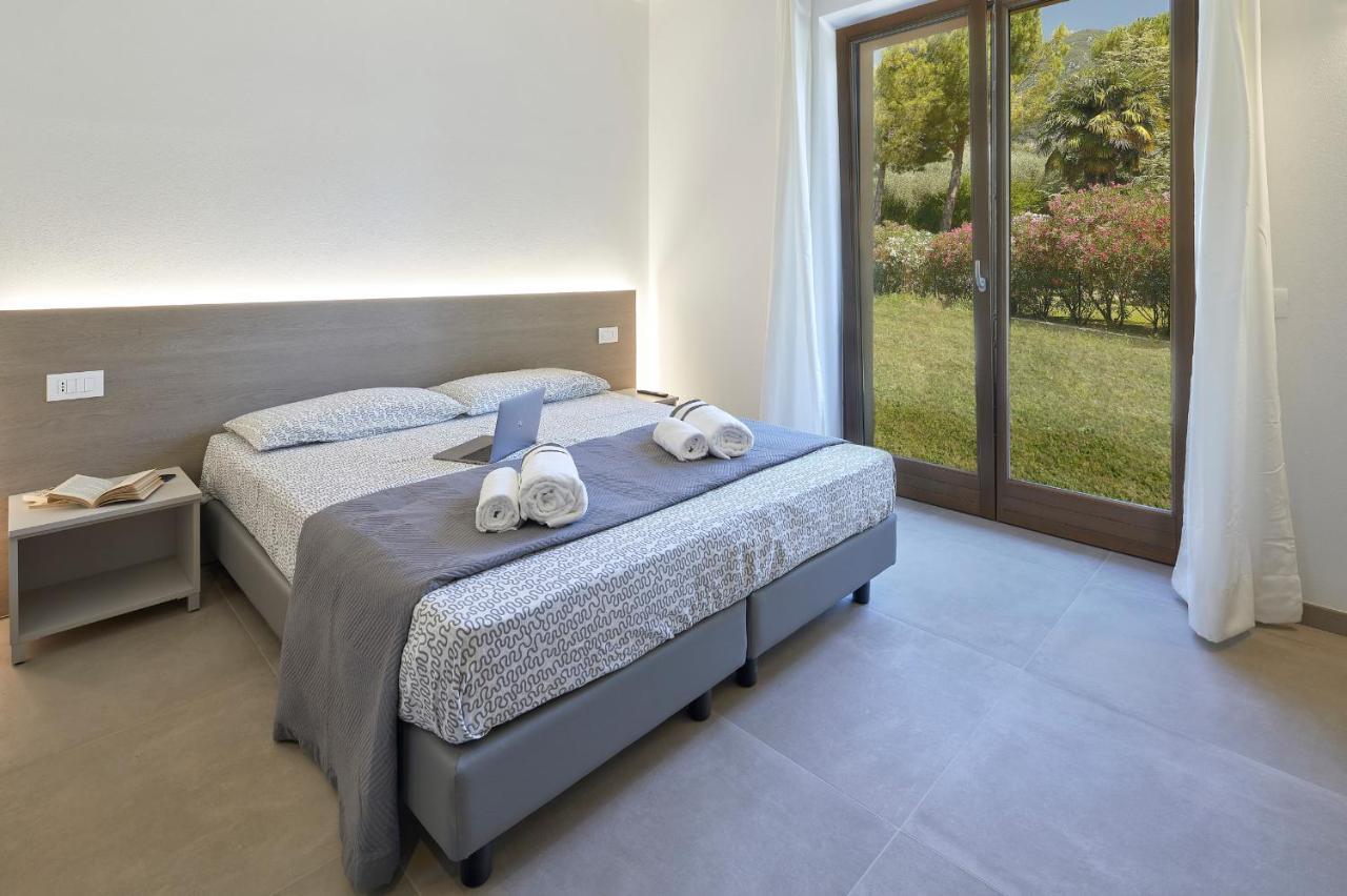 Agriturismo De Bas Riva del Garda Kültér fotó