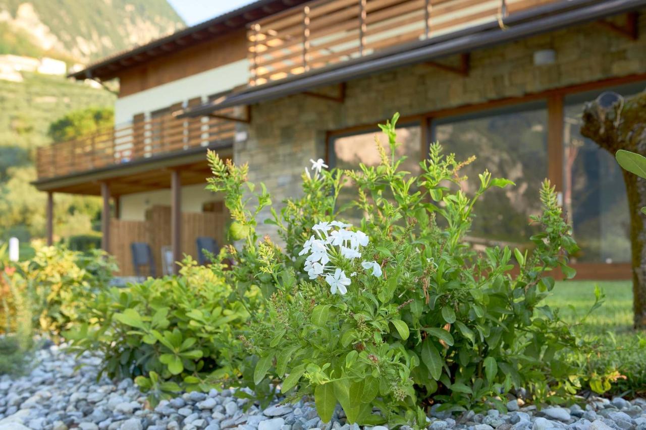 Agriturismo De Bas Riva del Garda Kültér fotó